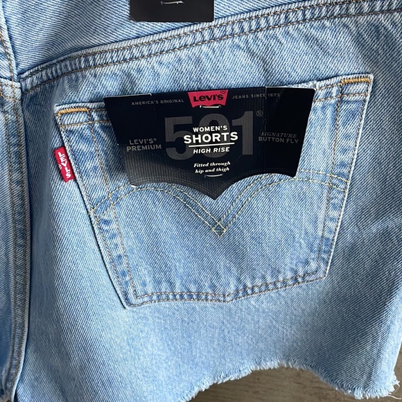 Levi’s 501 non stretch high rise vintage denim shorts, size 32, new - Picture 4 of 8
